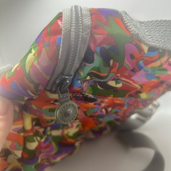 Kipling Multicolor Printed Crossbody Bag With Adjustable Grey Strap & Zipper Poc - Picture 7 of 12